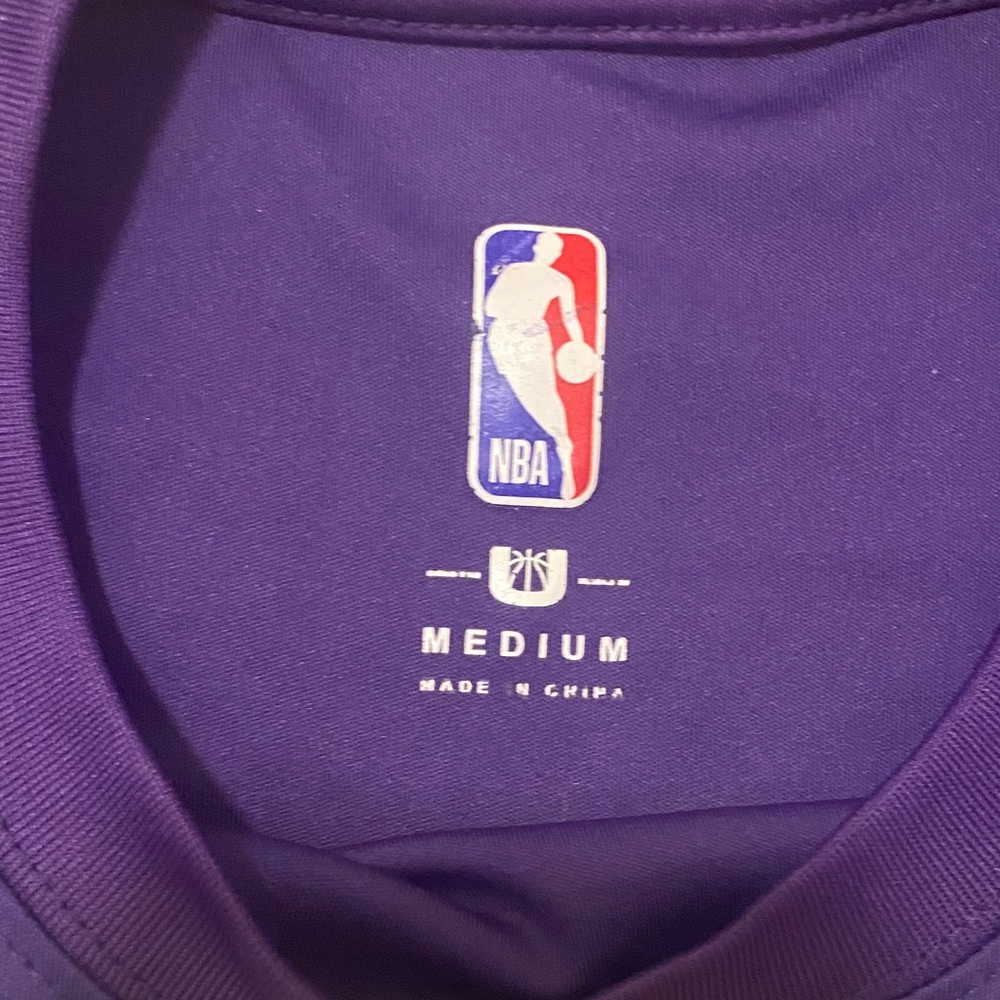 NBA Purple Lakers Lebron James T-Shirt - Picture 2 of 4